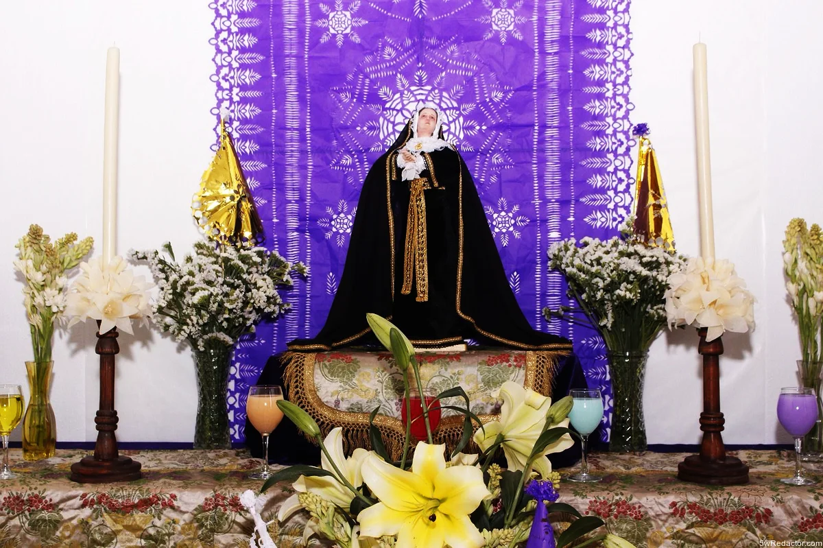 Altar de Dolores