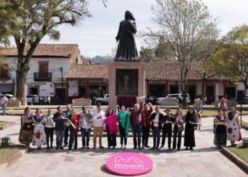 Inauguración Plaza Gertrudis