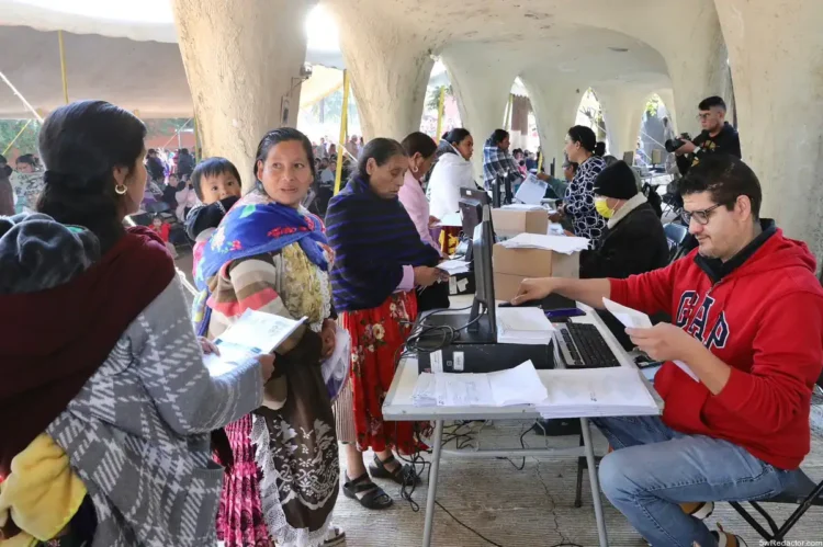 créditos mujeres artesanas indígenas Michoacán