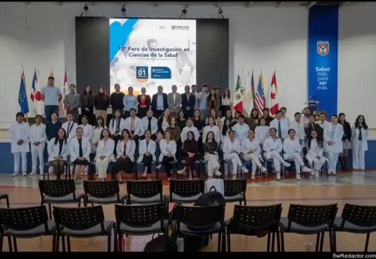 Foro Investigación Salud UNIVA Zamora