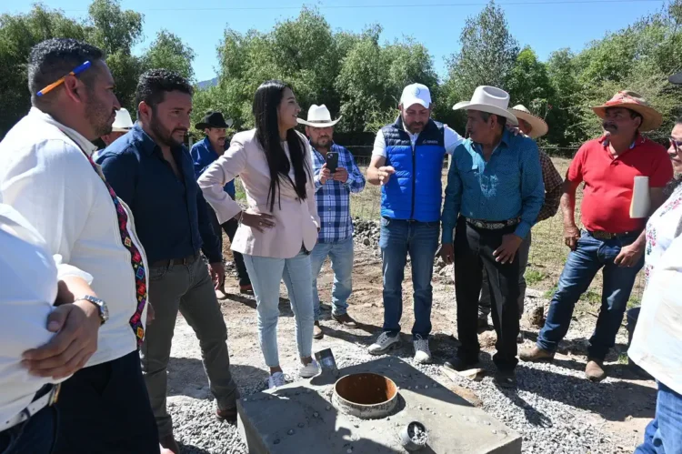 Agua potable en Tupátaro: comunidad indígena recibe pozo de 150 m de profundidad.