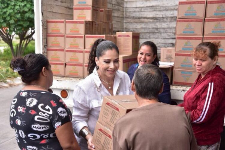 Amplia distribución de cajas de ayuda alimentaria en Zamora.