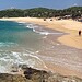 Limpieza y seguridad en las playas de Michoacán, ideales para disfrutar en Semana Santa con tranquilidad y belleza natural.