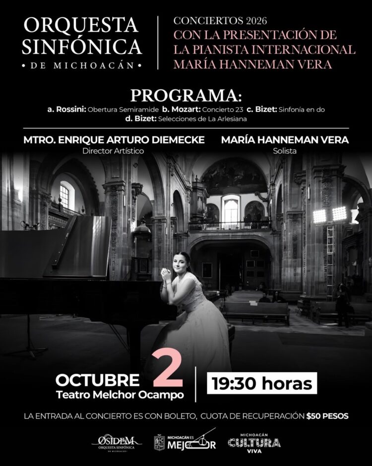 Cartel en blanco y negro de un concierto de la Orquesta Sinfónica de Michoacán con una pianista sentada junto a un piano en el interior de un teatro.
