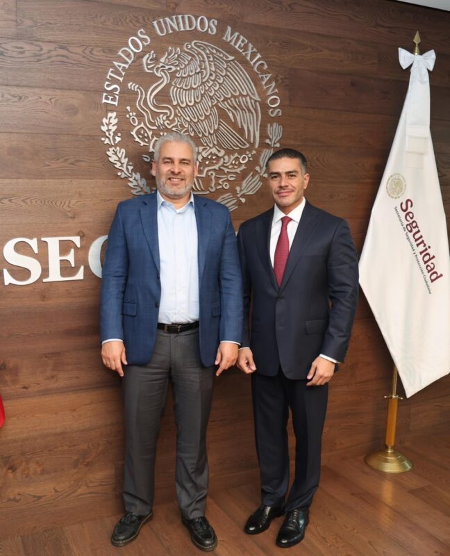 Alfredo Ramírez Bedolla y Omar García Harfuch en reunión de seguridad en México